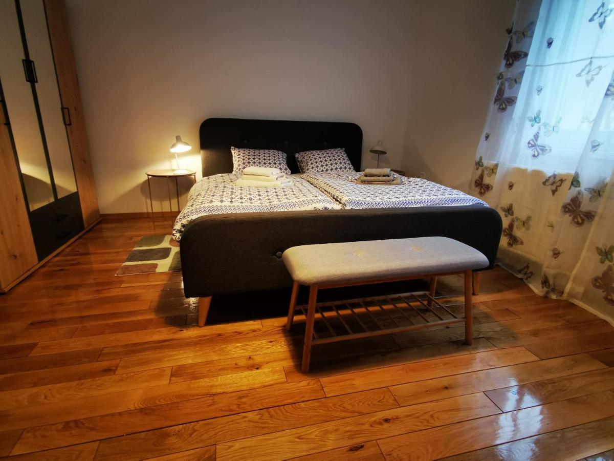 Angela Apartment Zagreb Bagian luar foto